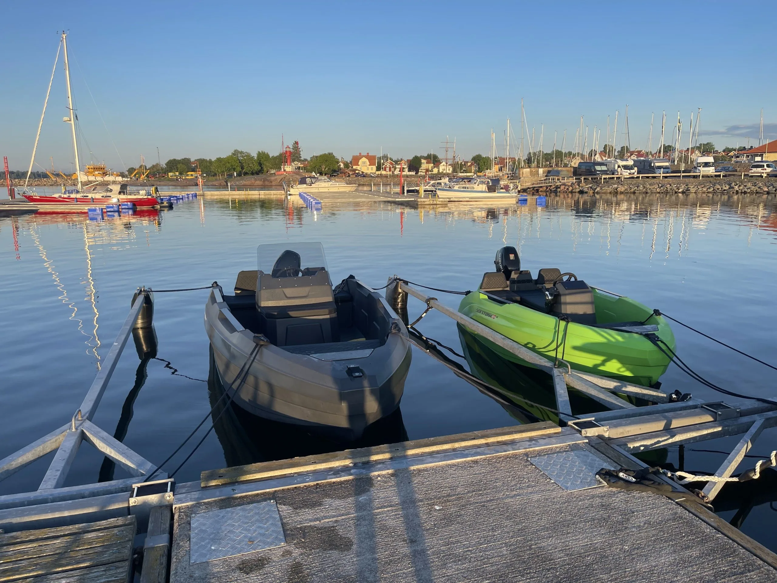 SeaStorm 12 HDPE Advantage – am Steg