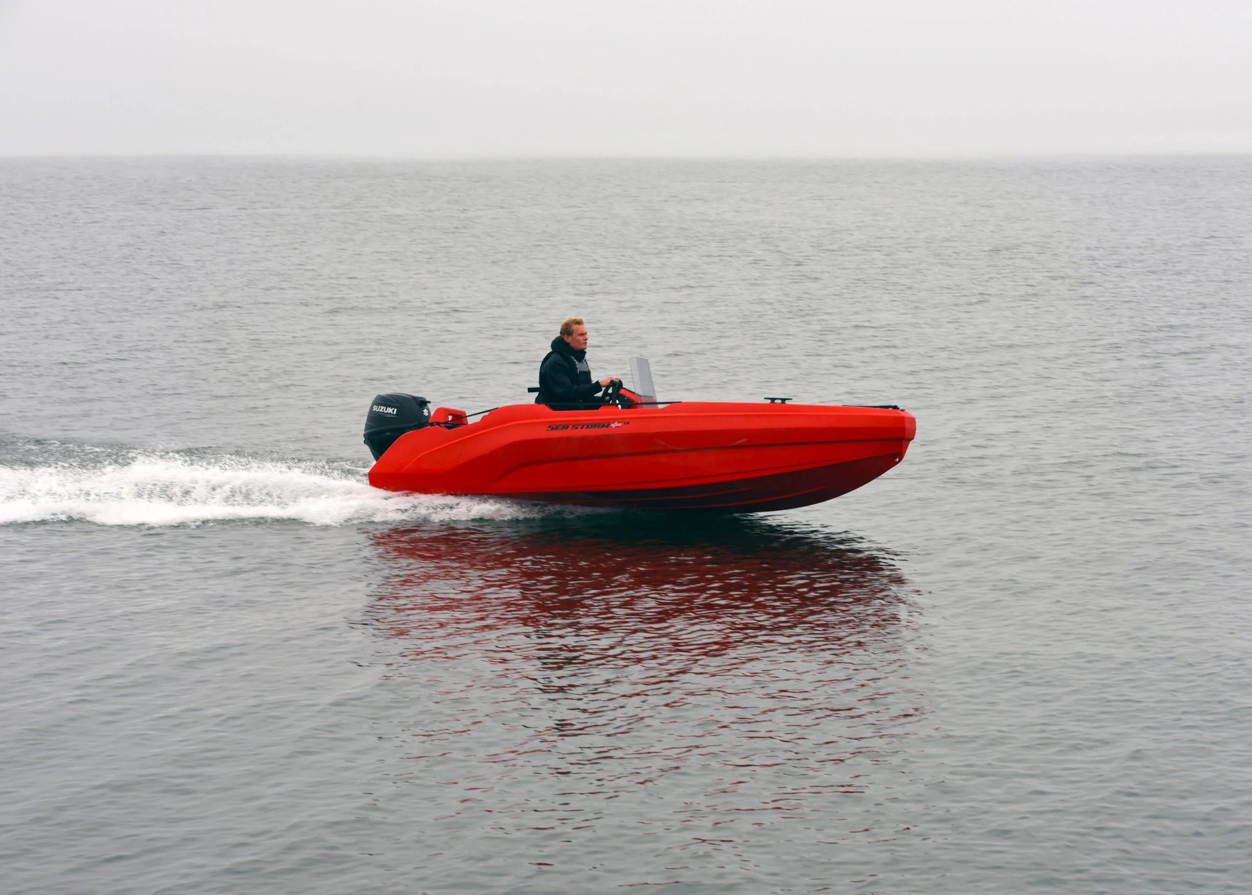 SeaStorm 14 HDPE Advantage – in Fahrt