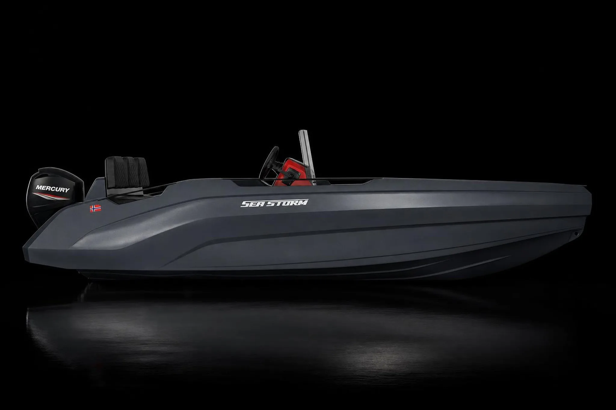 SeaStorm 14 HDPE Advantage – Studioansicht schräg vorn